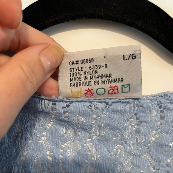 Traffic | Y2K Lace Shirt - Picture 13 of 13